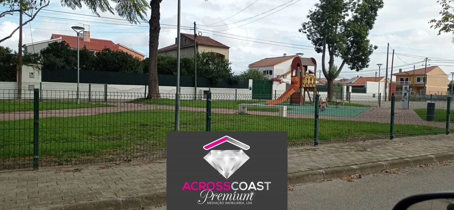 2 - venta casa a pie de playa seixal región de lisboa portugal