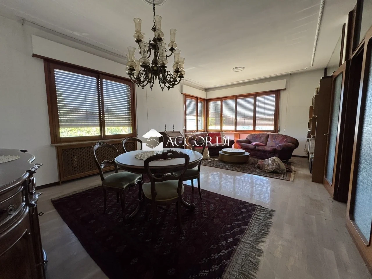 2 - venta casa montebelluna véneto italia
