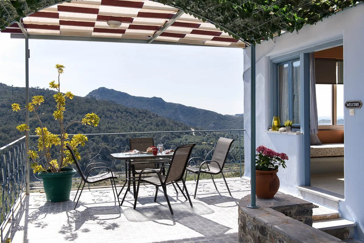 2 - verkoop huis uitzicht op zee míthoi crete griekenland