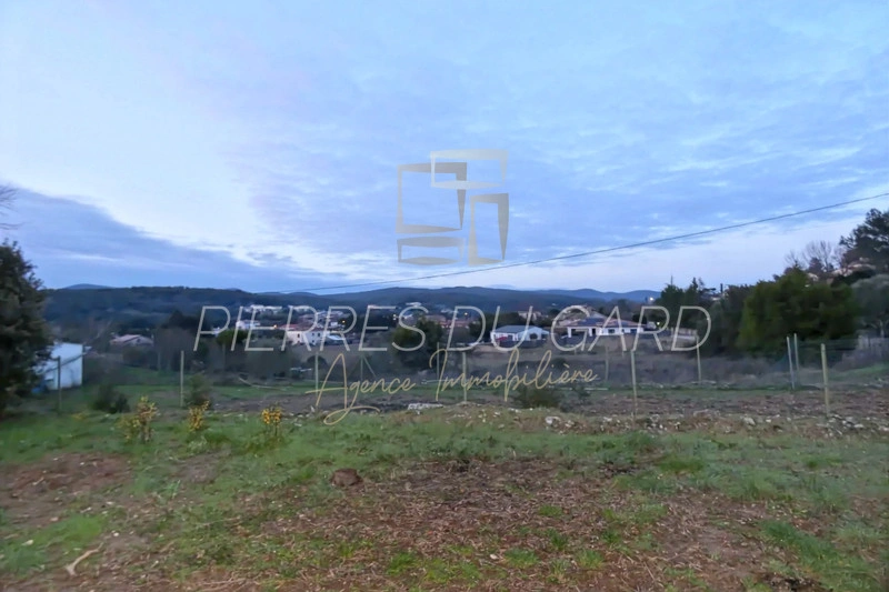 2 - venta terreno rousson gard francia