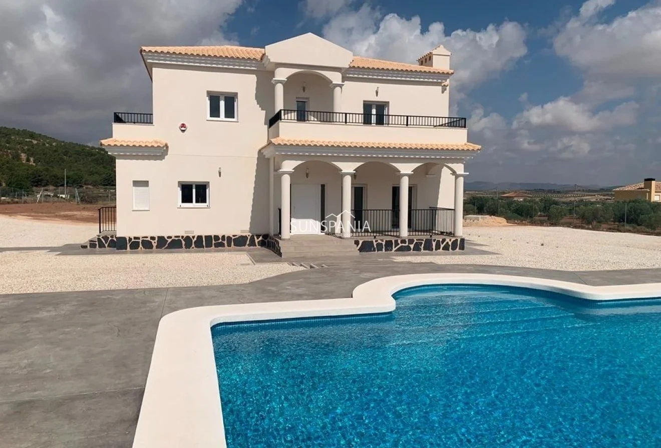2 - verkoop huis pinoso valencian community spanje