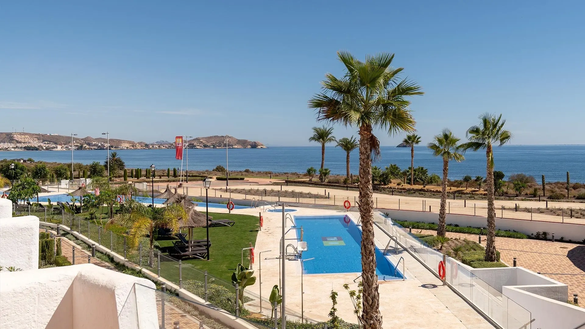 1 - vente maison pieds dans l'eau san juan de los terreros andalousie espagne