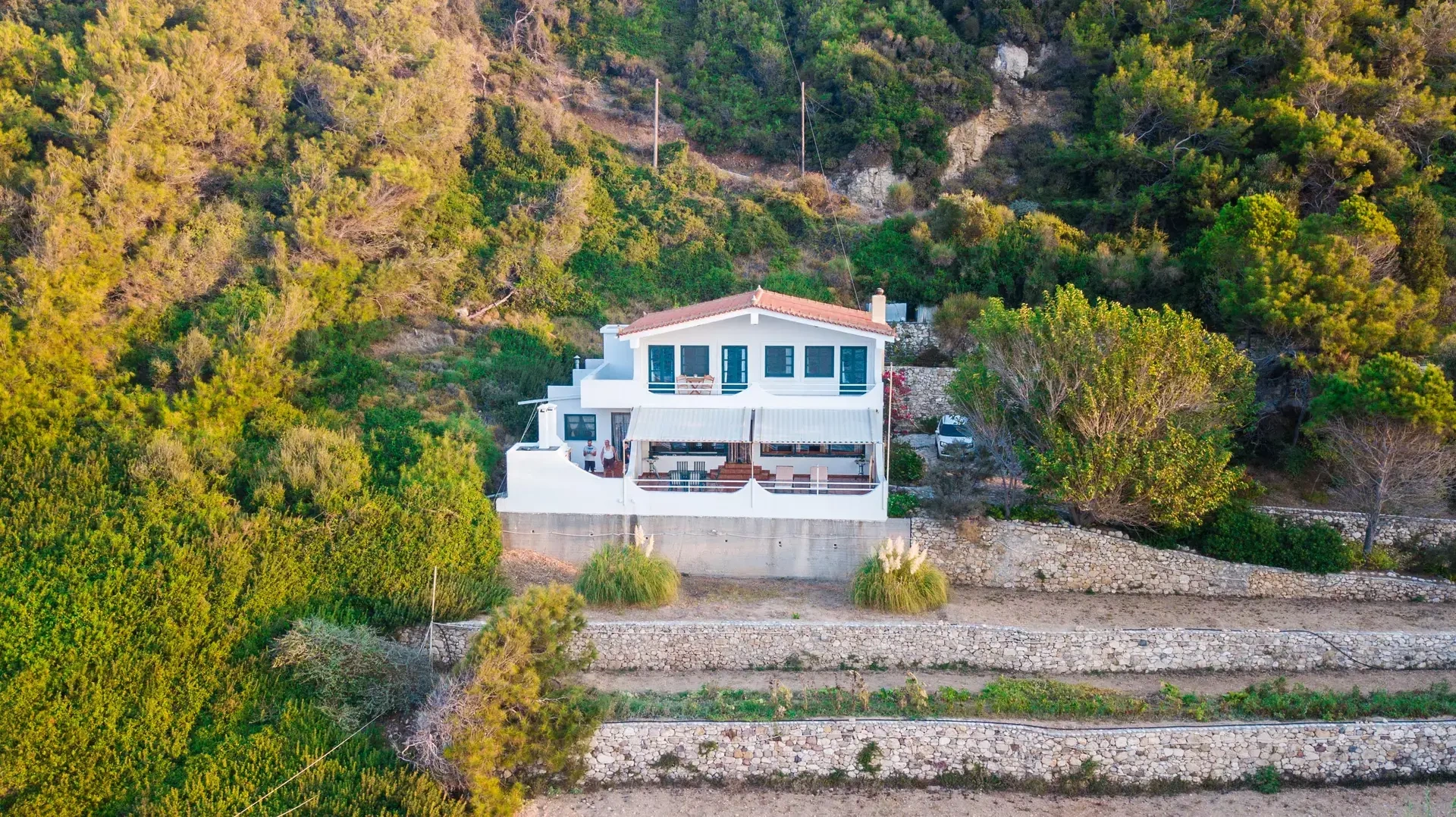 2 - waterfront house for sale in karlovási north aegean greece