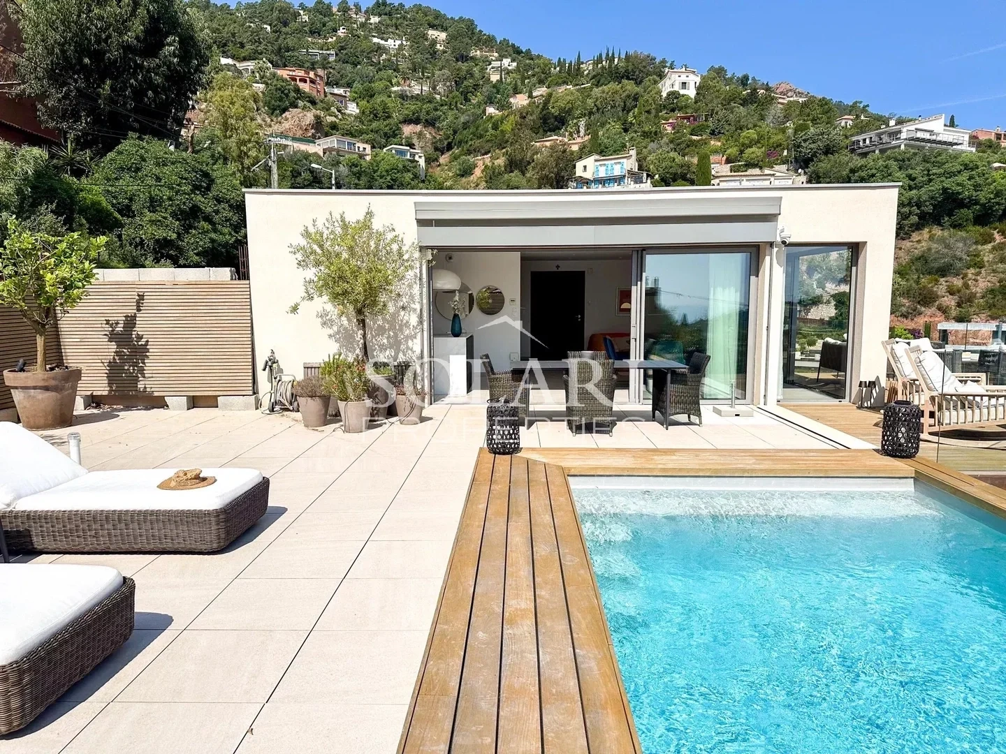 2 - verkoop huis uitzicht op zee théoule-sur-mer alpes-maritimes frankrijk