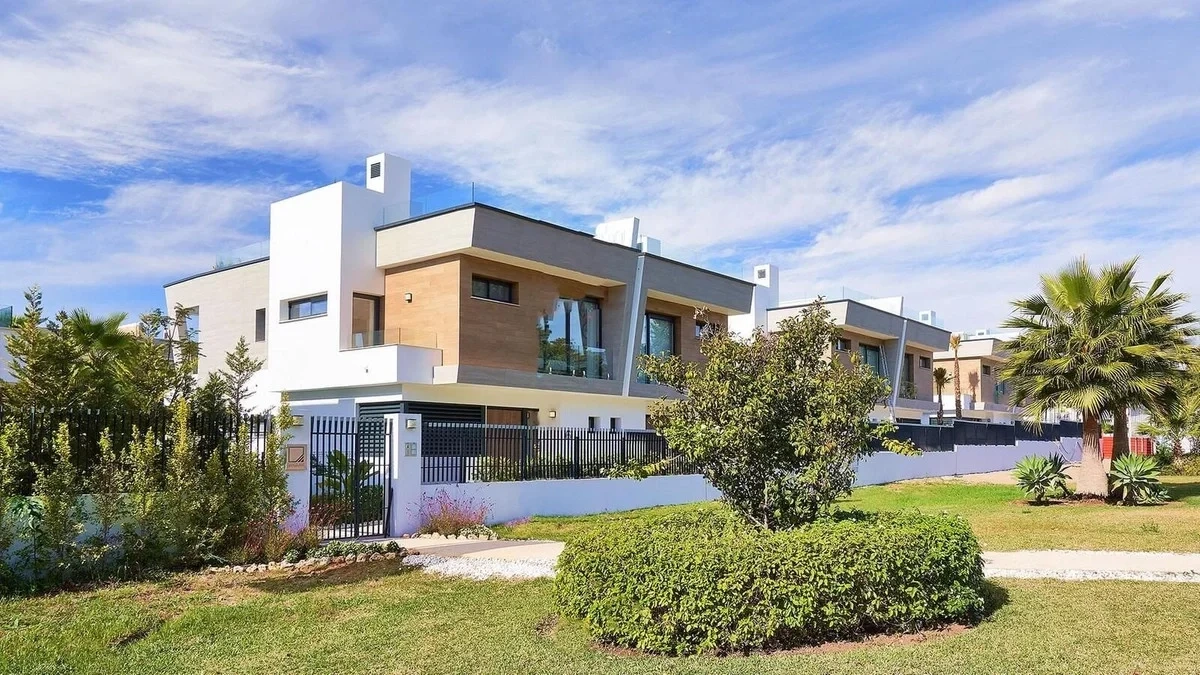 2 - beach walk house for sale in marbella - costa del sol andalusia spain