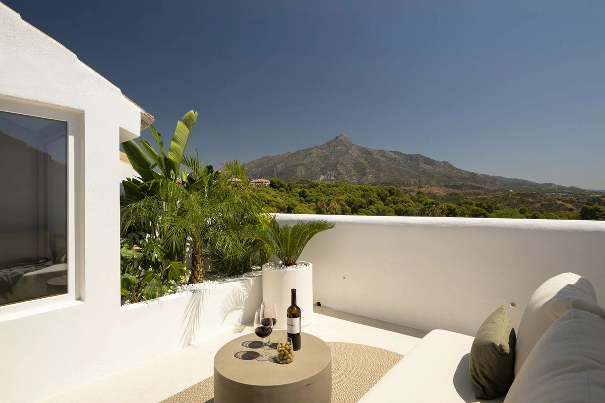 1 - verkauf haus meerblick nueva andalucia andalusien spanien