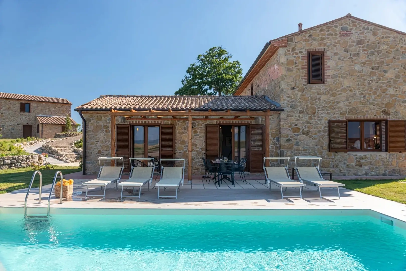 1 - vente villa montecatini val di cecina toscane italie