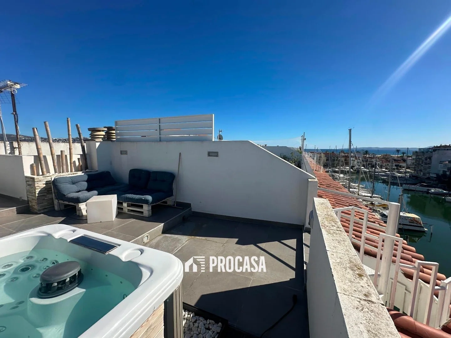1 - venda apartamento a praia ao pé empuriabrava catalunha espanha