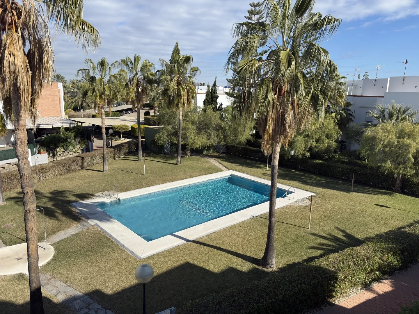 2 - venta casa frente al mar vera andalucía españa