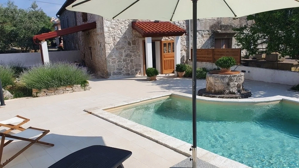 2 - vente maison vue mer sutomišćica zadar croatie