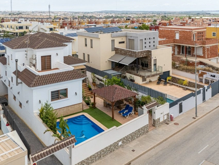 2 - verkoop villa los montesinos valencian community spanje