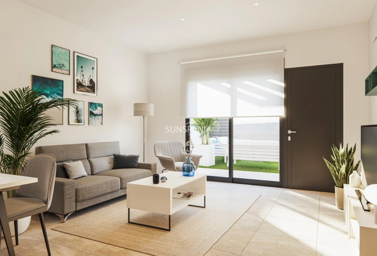 2 - verkoop huis strand to voet aguilas region of murcia spanje