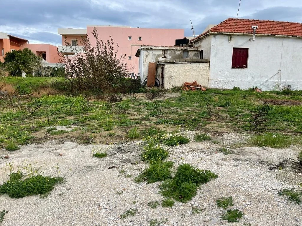 Terreno frente al mar de 200 m²