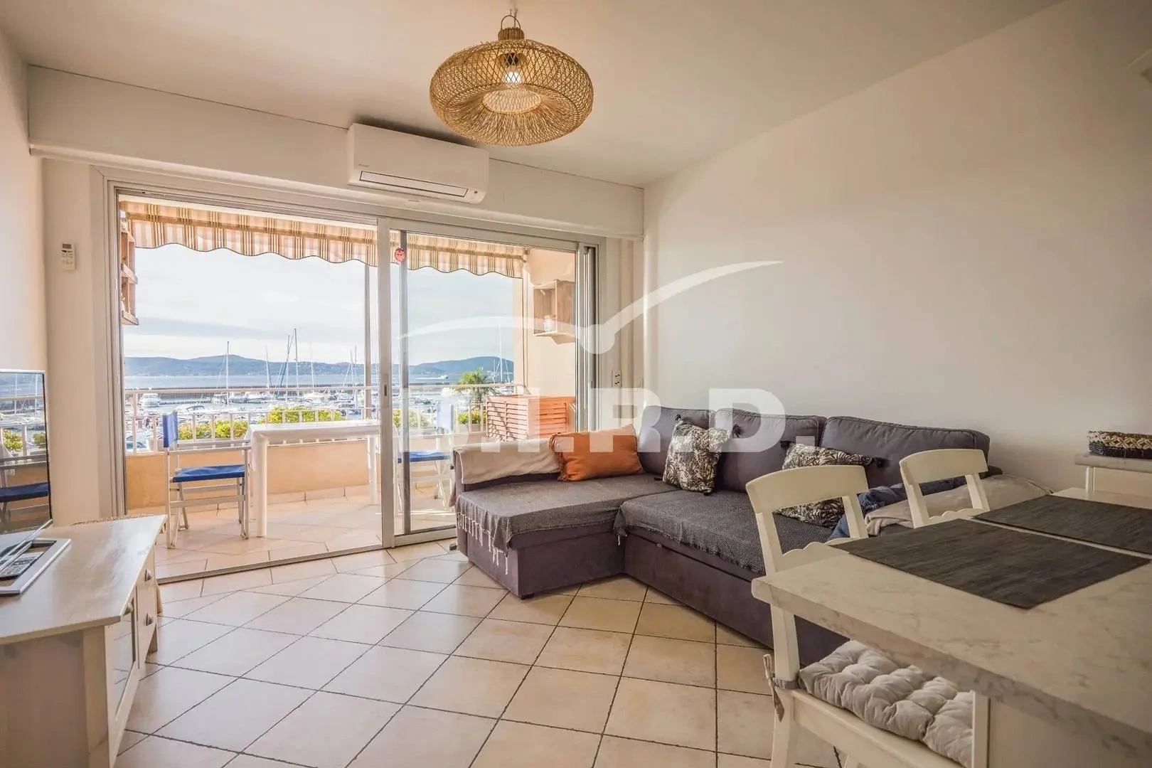 2 - location vacances appartement vue mer sainte-maxime var france