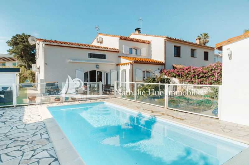 Casa com piscina