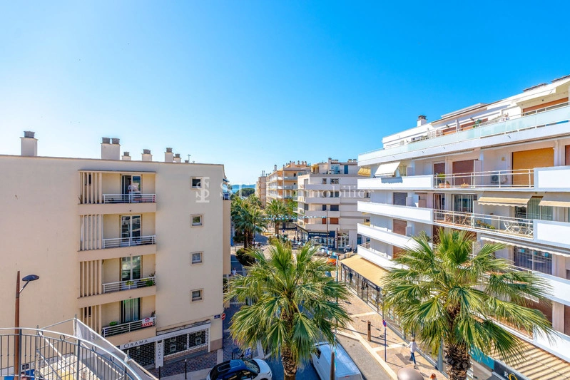 2 - продажа квартира пляж пешком sainte-maxime вар франция