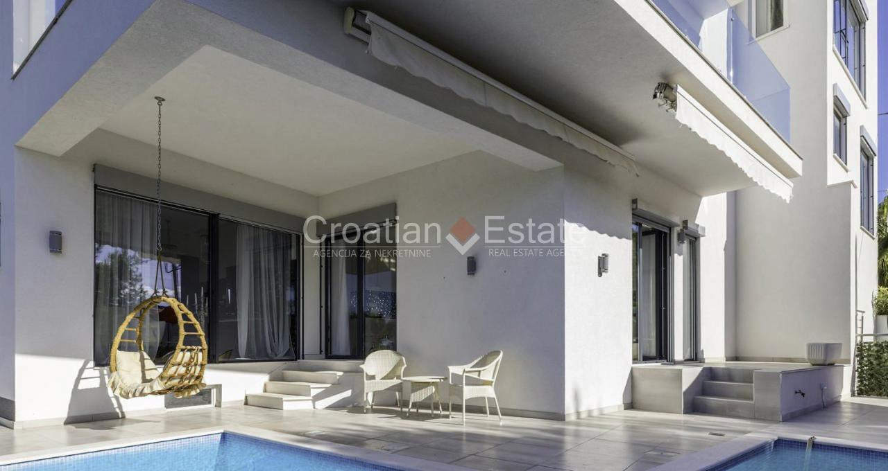 2 - venta casa vista al mar split split-dalmacia croacia