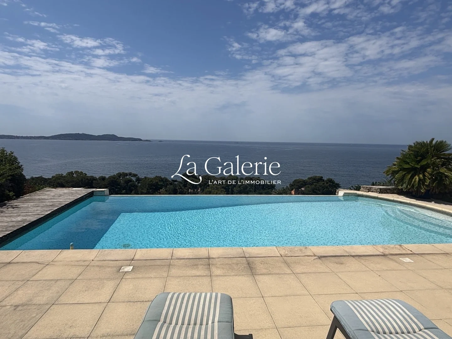1 - sea view house for sale in carqueiranne var france