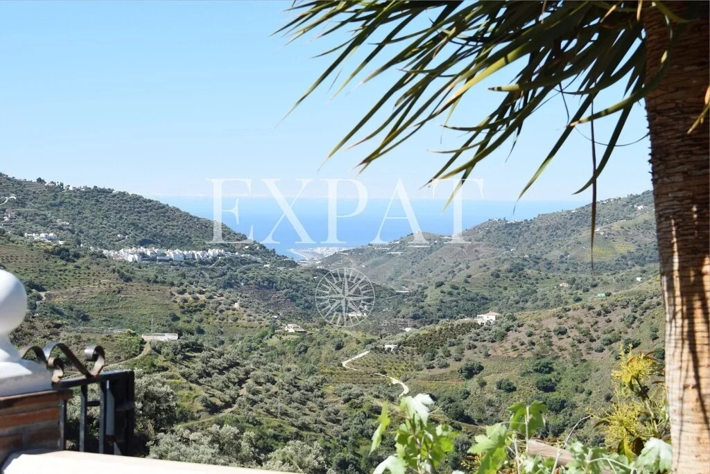 2 - venta casa vista al mar competa andalucía españa