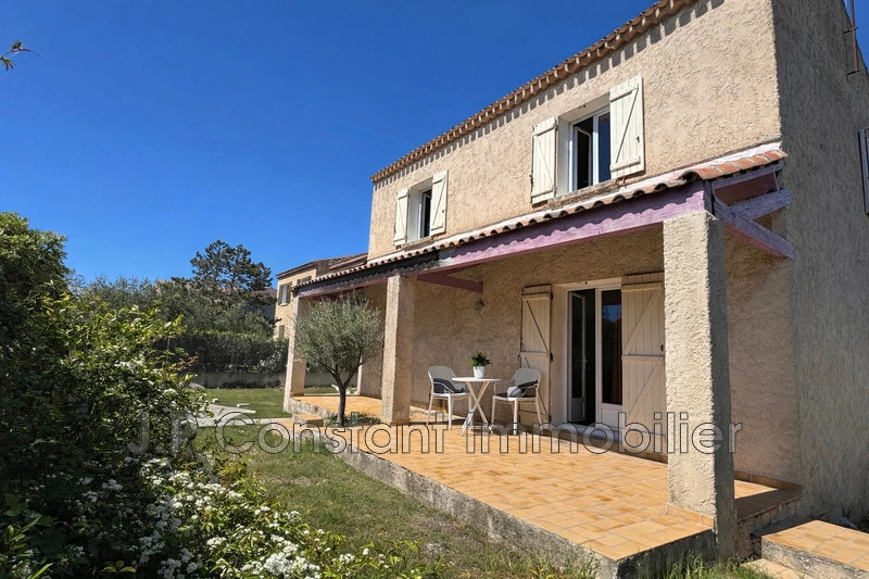 Casa con terraza