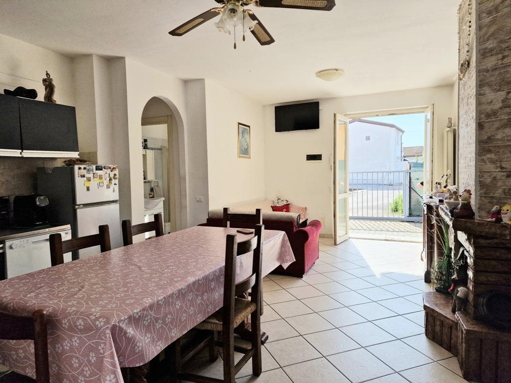 2 - venta apartamento a pie de playa massa toscana italia