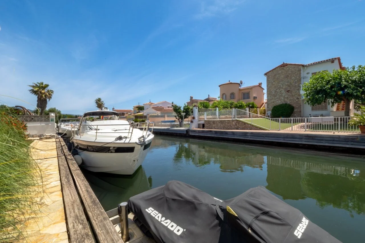 2 - verkauf haus empuriabrava katalonien spanien