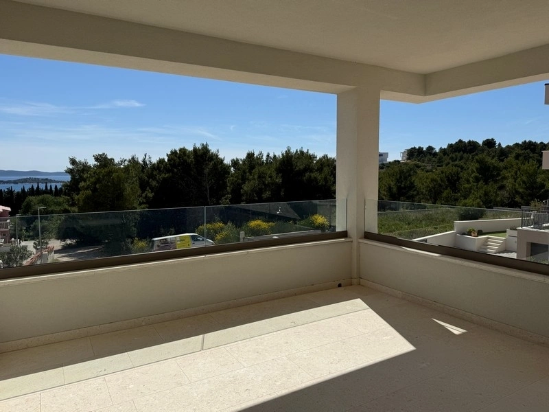 2 - vendita appartamento vista mare vodice sebenico e tenin croazia