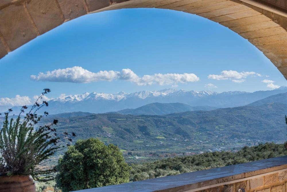 2 - venta casa vista al mar voúves creta grecia