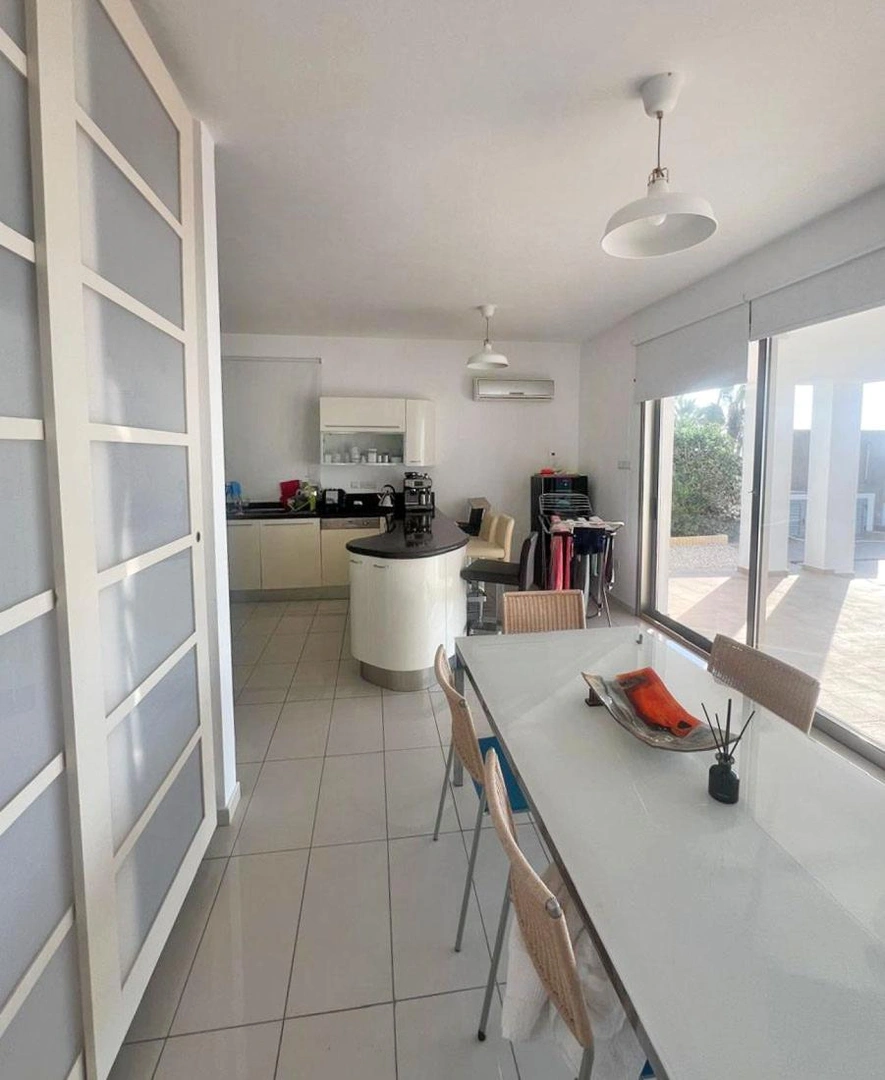 2 - venta apartamento frente al mar larnaca lárnaca chipre