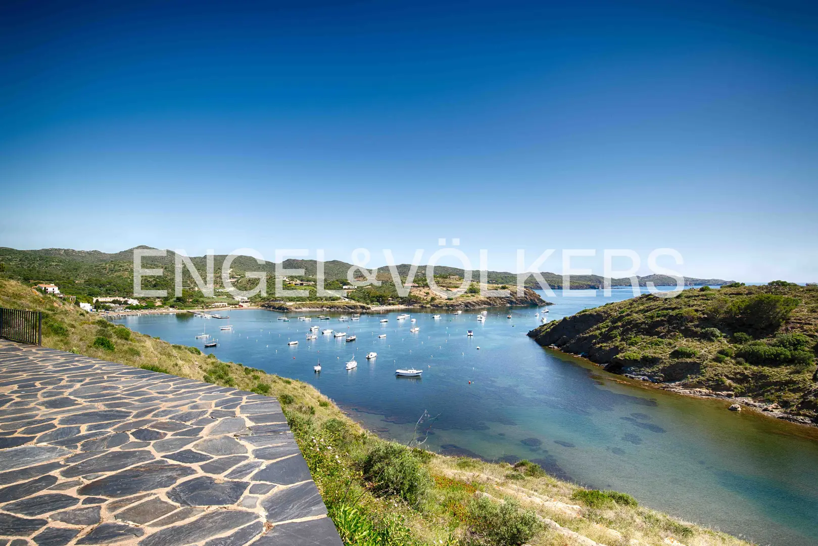 2 - venda casa frente ao mar cadaques catalunha espanha