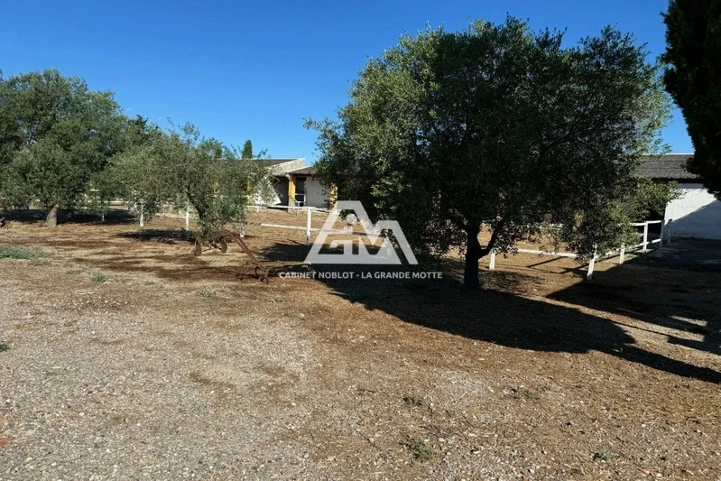 2 - venta terreno saint-laurent-d'aigouze gard francia