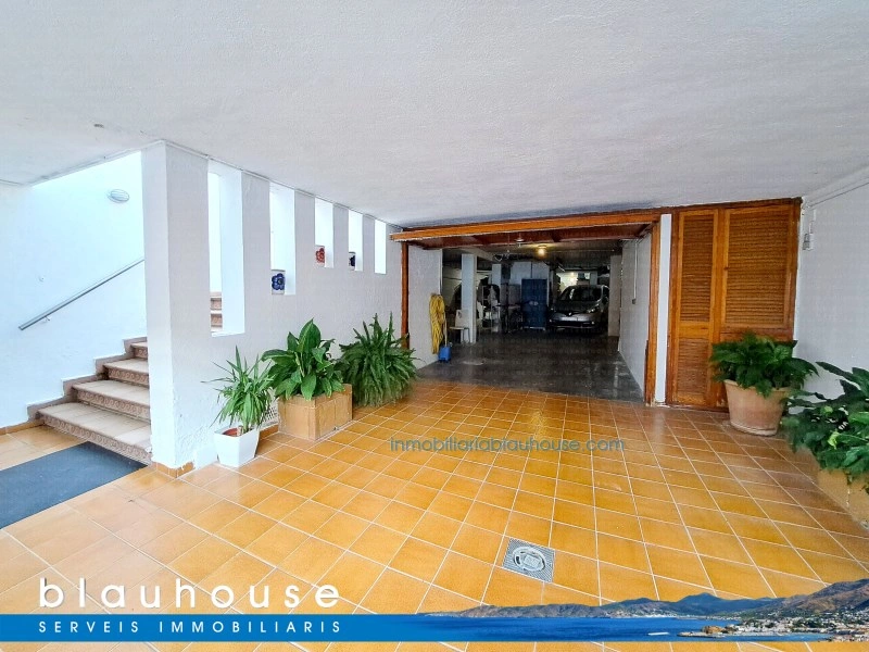 2 - house for sale in llança catalonia spain
