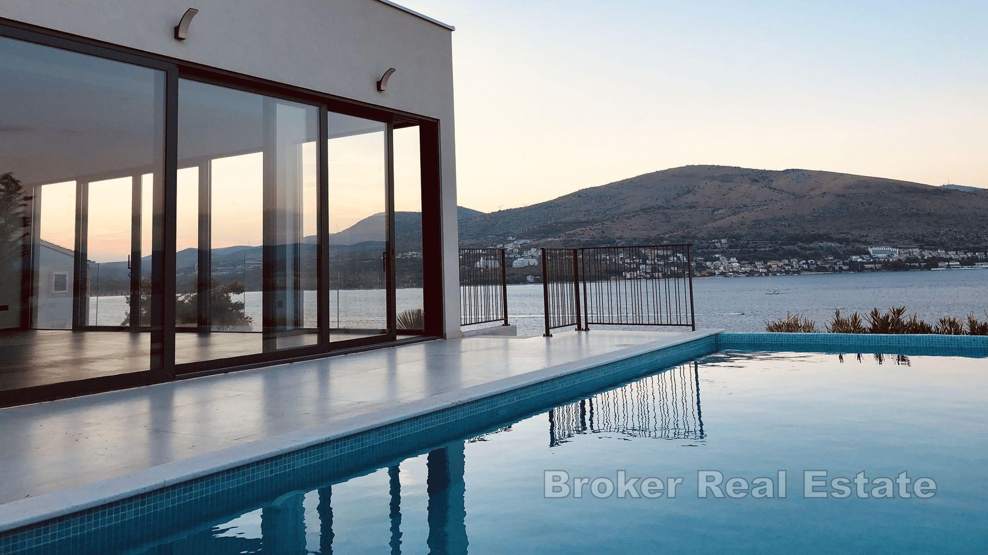 2 - venta casa vista al mar ciovo split-dalmacia croacia