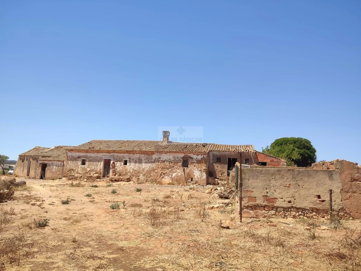 1 - estate for sale in lagos algarve portugal
