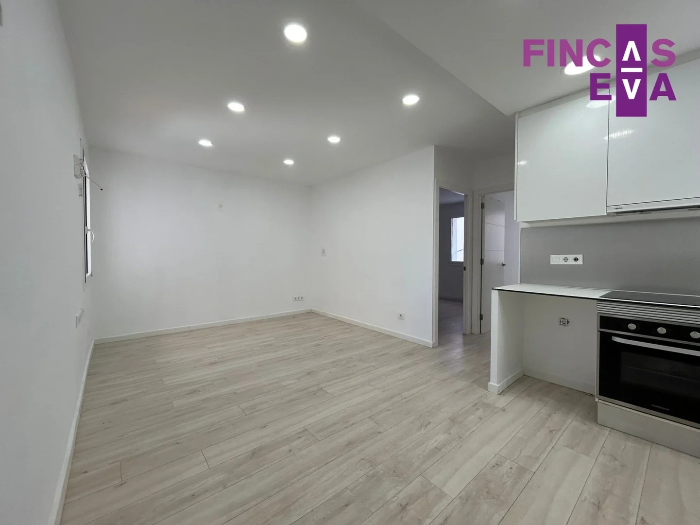 2 - apartment for sale in barcelona catalonia spain
