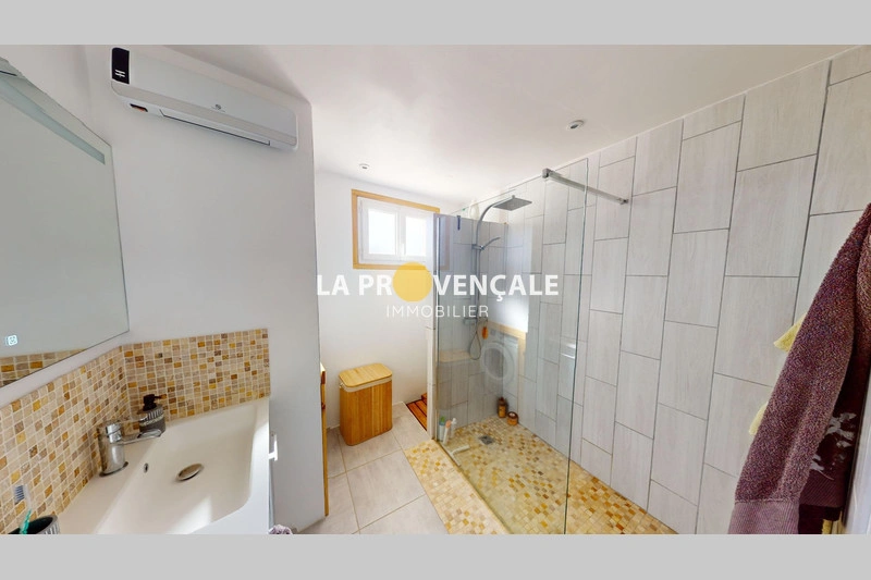 2 - house for sale in trets bouches-du-rhône france