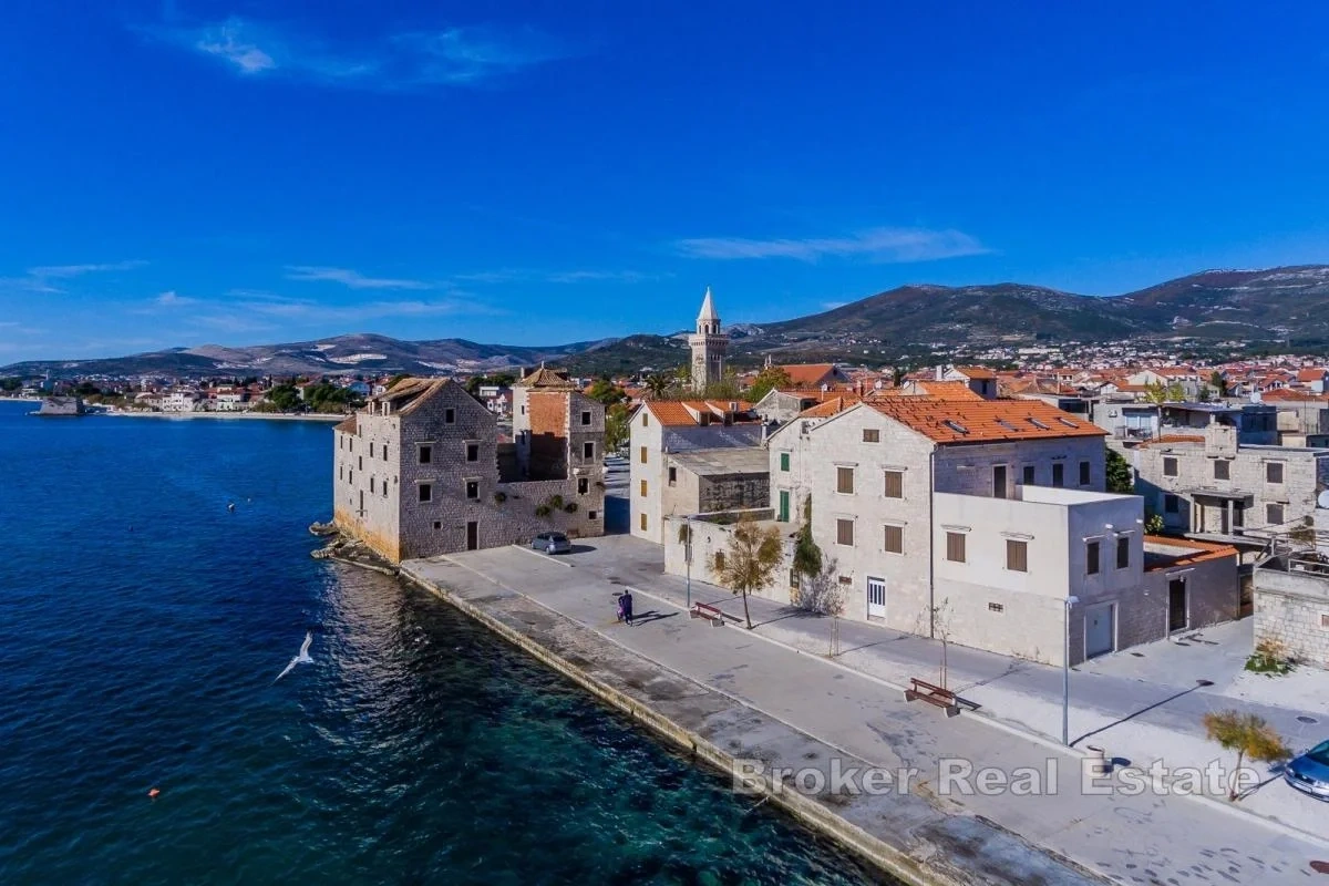 1 - vente maison pieds dans l'eau kaštela split-dalmatie croatie