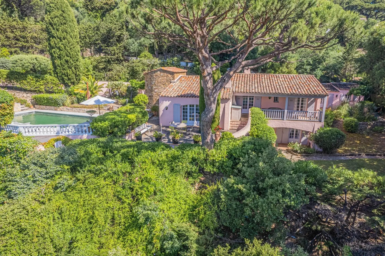 2 - verkoop huis uitzicht op zee sainte-maxime var frankrijk