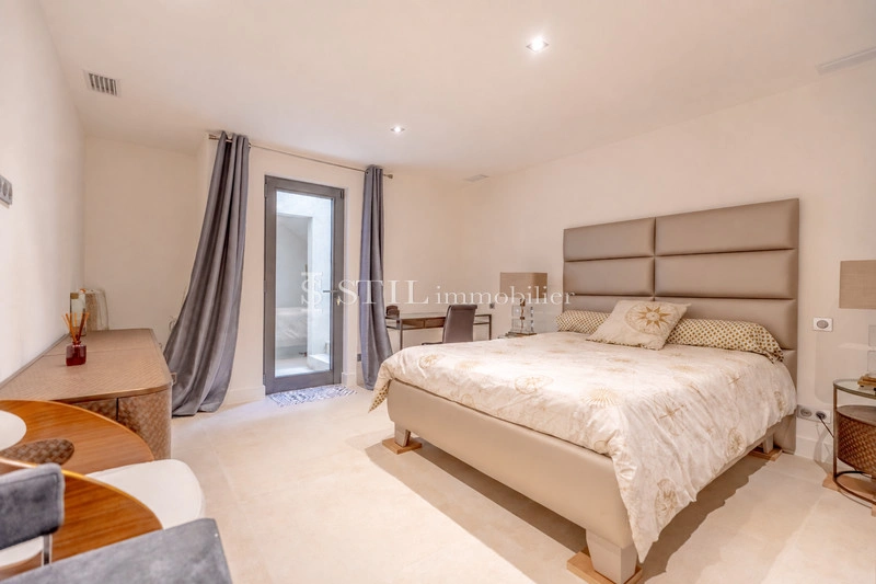 2 - villa for sale in sainte-maxime var france