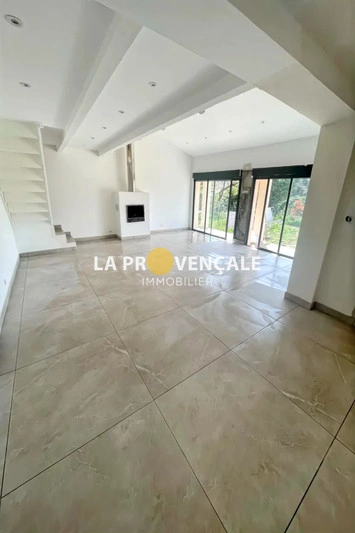 2 - house for sale in rians var france