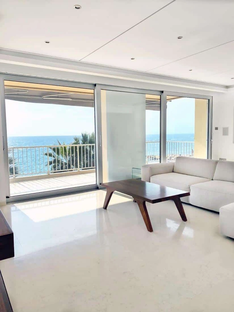 2 - vente appartement pieds dans l'eau limassol limassol chypre