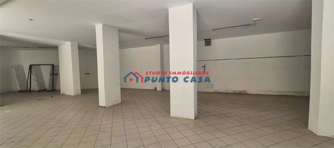 2 - vente commerce erice sicile italie