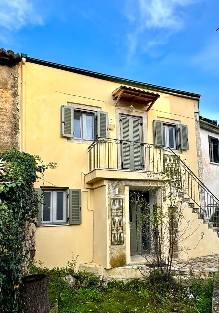 2 - vente appartement achílleion îles ioniennes grèce