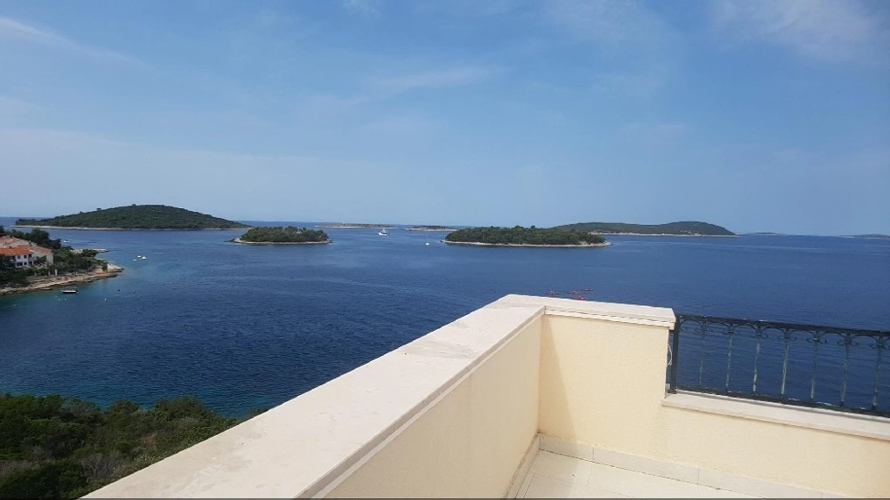 2 - verkoop pand uitzicht op zee split split-dalmatia kroatië
