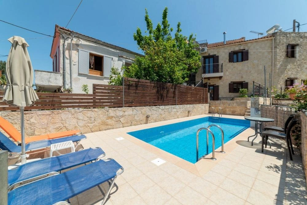 1 - vente maison néo chorió crète grèce