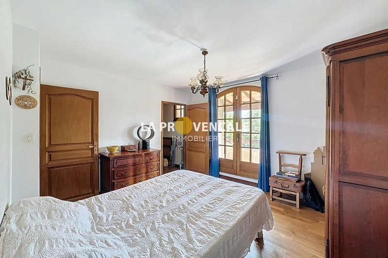 2 - venta casa puyloubier bocas del ródano francia