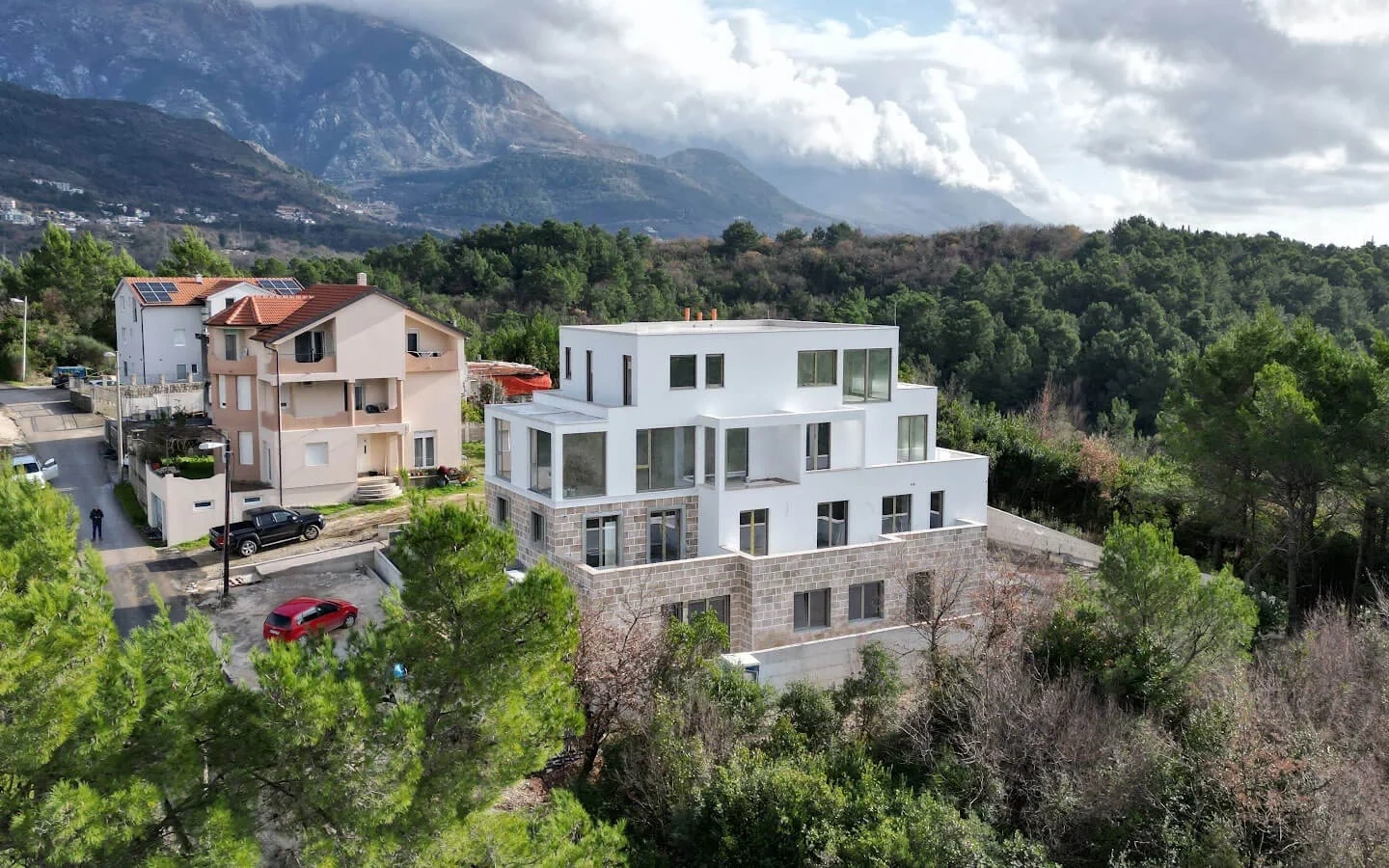 2 - verkauf wohnung tivat tivat montenegro