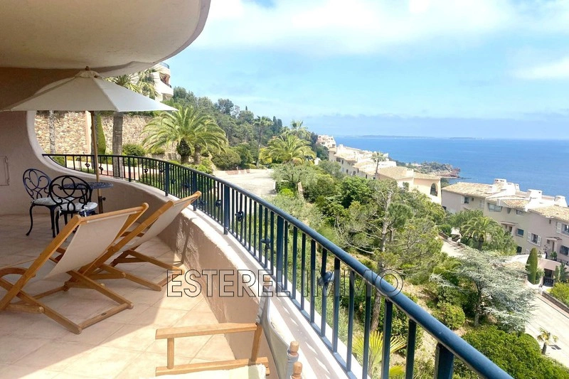 1 - apartment for vacation rentals in théoule-sur-mer alpes-maritimes france