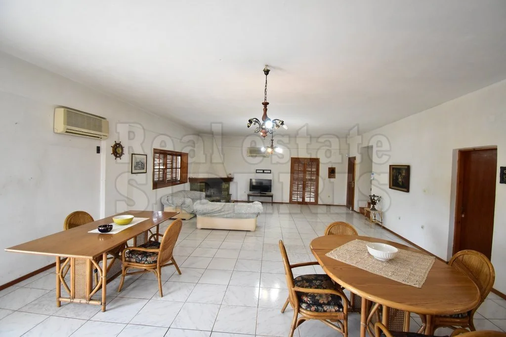 2 - vente maison loutráki péloponnèse grèce