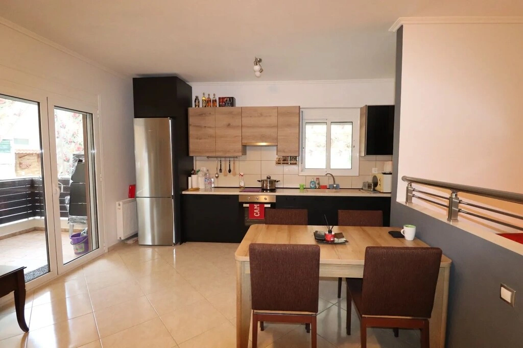2 - apartment for sale in efkarpía central macedonia greece